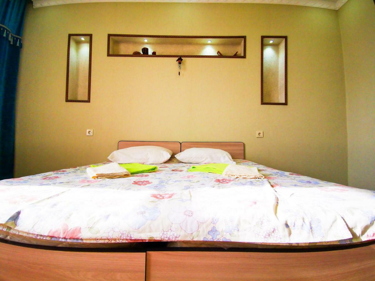 Kurak Homestay Bishkek Exterior foto